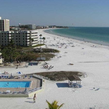 Jamaica Royale Hotel Siesta Key Exterior photo